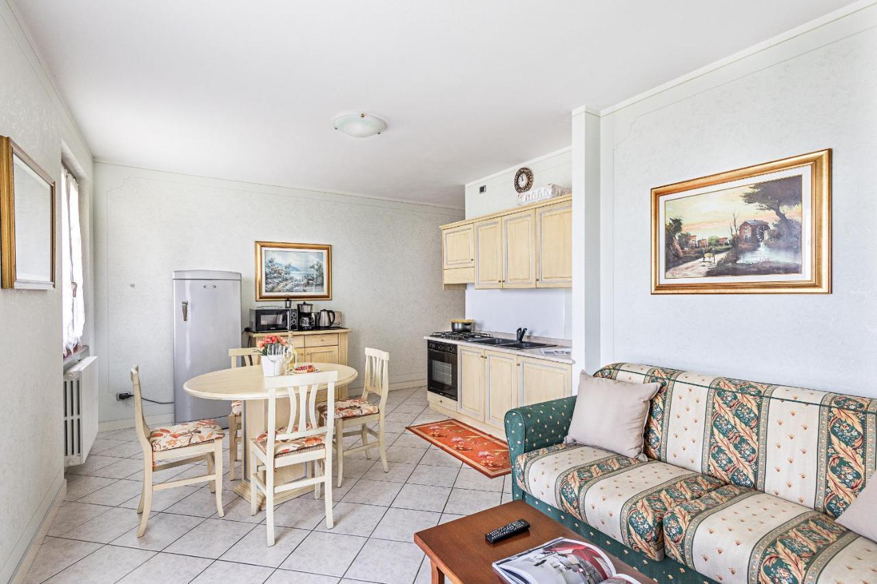 I Mosaici Apartments By Wonderful Italy Sirmione Eksteriør billede