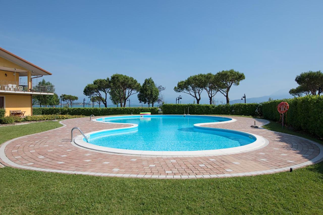 I Mosaici Apartments By Wonderful Italy Sirmione Eksteriør billede